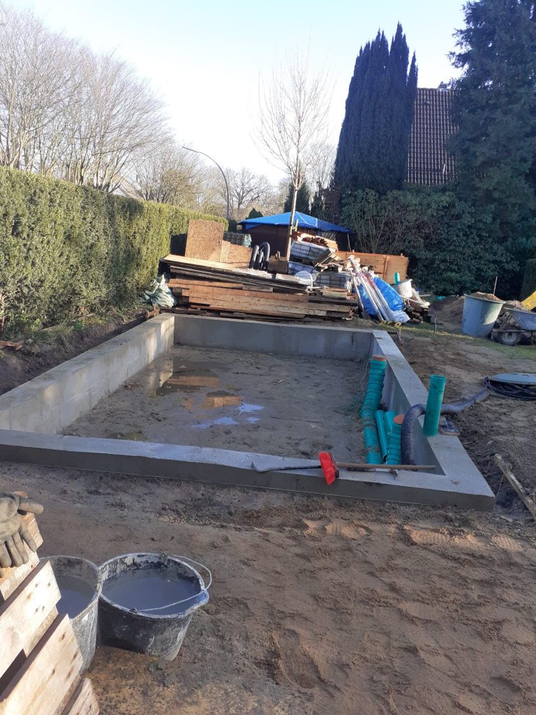 Fundamente herstellen / Erdarbeiten