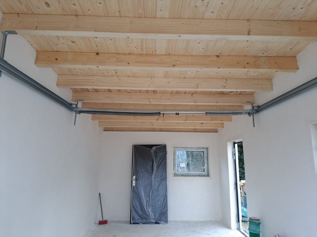 Trockenbauarbeiten in Hamburg, Aufbau einer Ständerwand mit Gipskartonplatten im Innenausbau